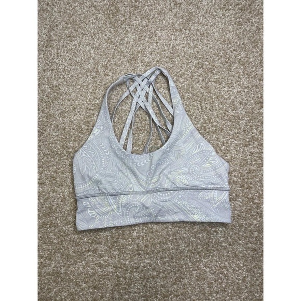Lululemon‎ Strappy Sports Bra with Size 8